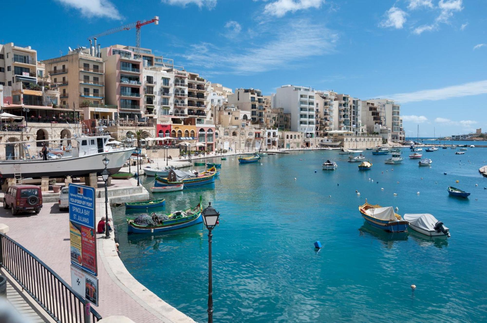 Central Sliema 3-Bedroom Retreat Екстериор снимка