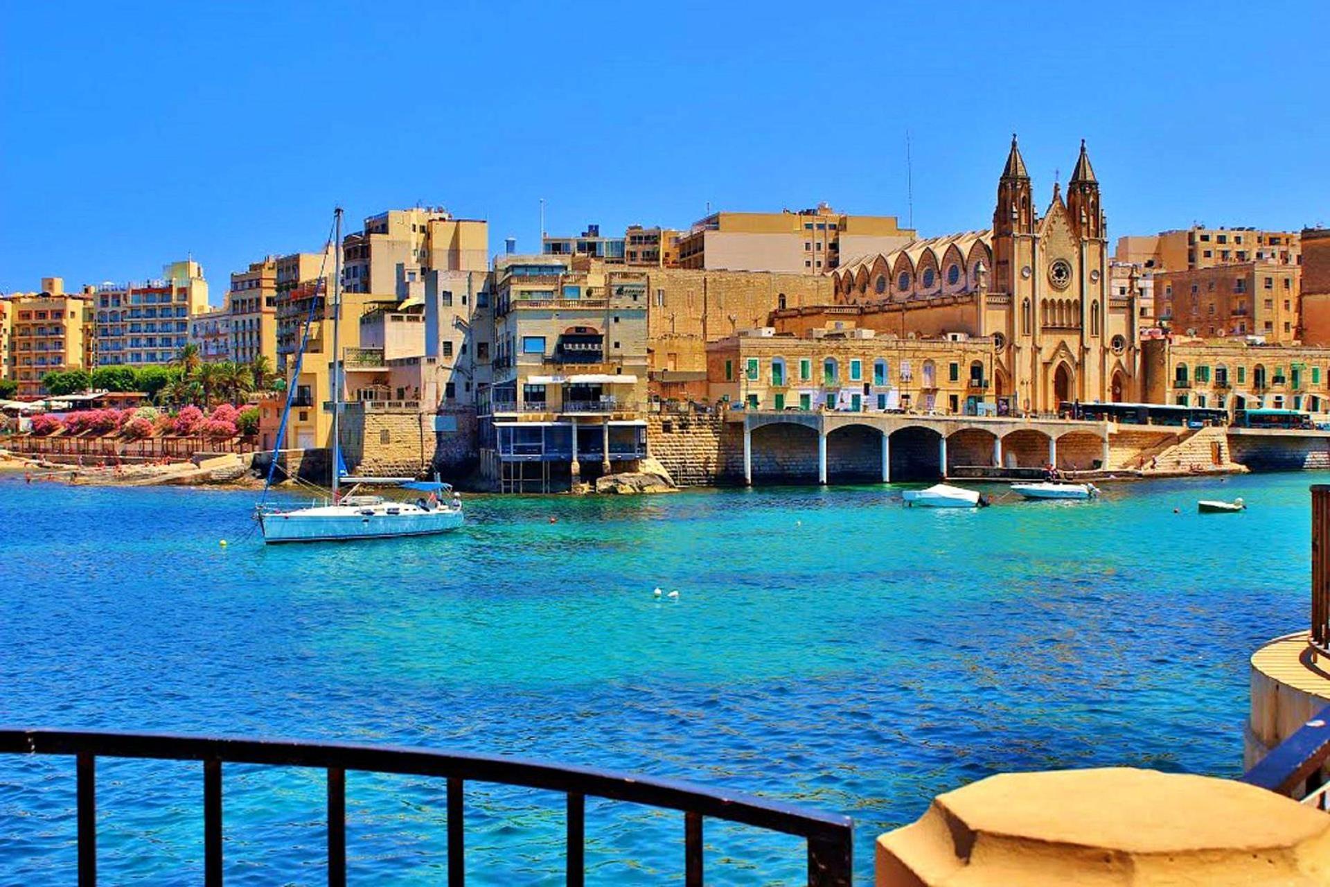 Central Sliema 3-Bedroom Retreat Екстериор снимка